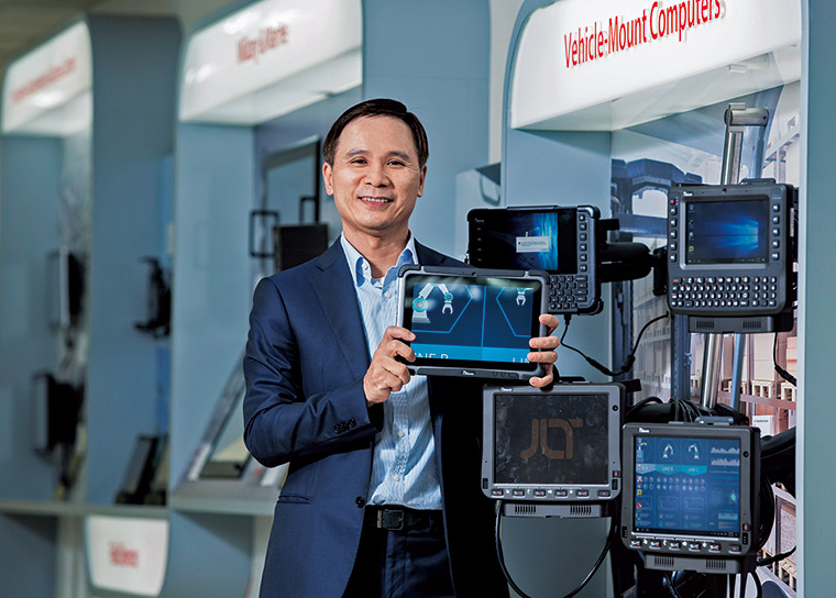 融程電以強固型平板與顯示器為主力產品，屬於軍用範 疇，今年業績明顯拉升，全年獲利可望創下歷史新高。