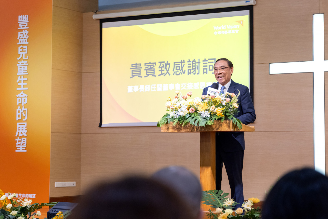 台新青少年基金會董事長蔡清祥分享，展望會為青少年舉辦的籃海計畫幫助矯正學校的青少年。