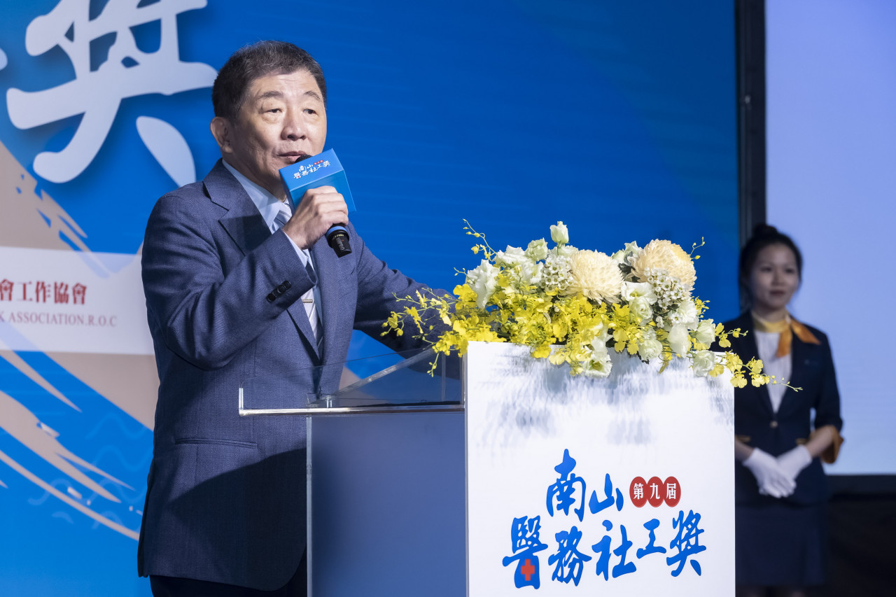 行政院政務委員陳時中。