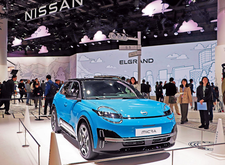 日產主題展館採用漫畫風格,並展示各市場人氣車款。