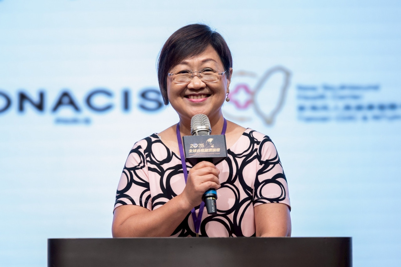 全球台商經濟論壇，僑務委員會委員長徐佳青致詞。