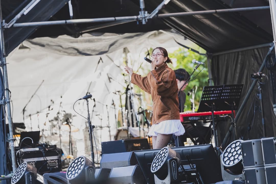 9m88回憶20年前參加第一屆簡單生活節，當時她還是台下觀眾。