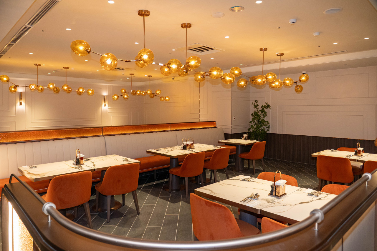 島語高雄店裝潢、設計均由董事長林淑婷親自督軍。