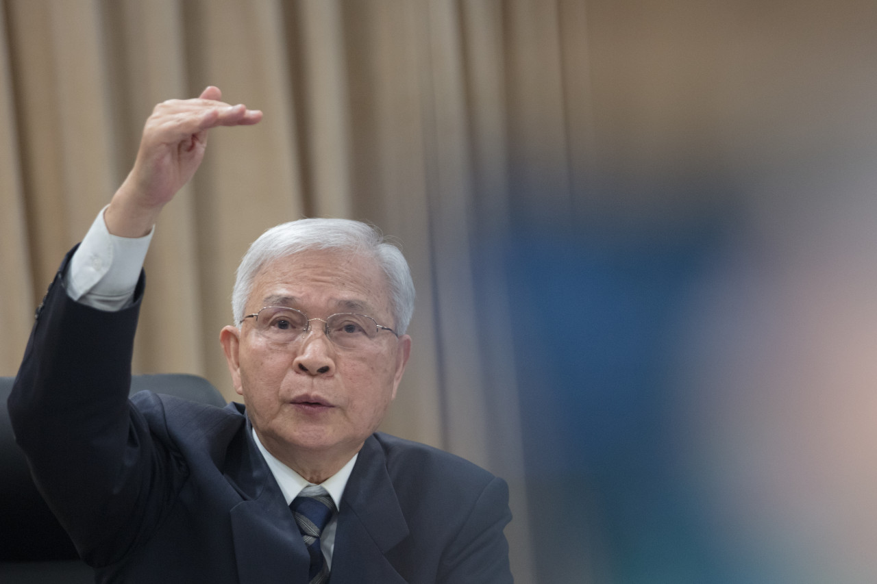 央行總裁楊金龍如何看待經濟後勢、新台幣走勢受關注。