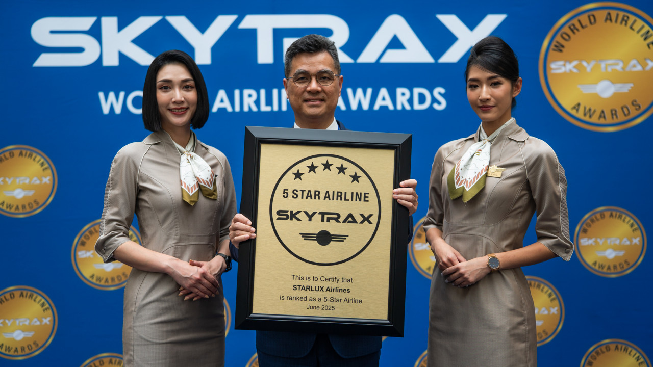 星宇航空總經理翟健華(圖中)。圖／星宇航空提供