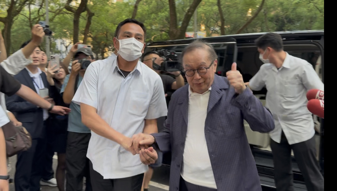 林百里比了大大的讚。