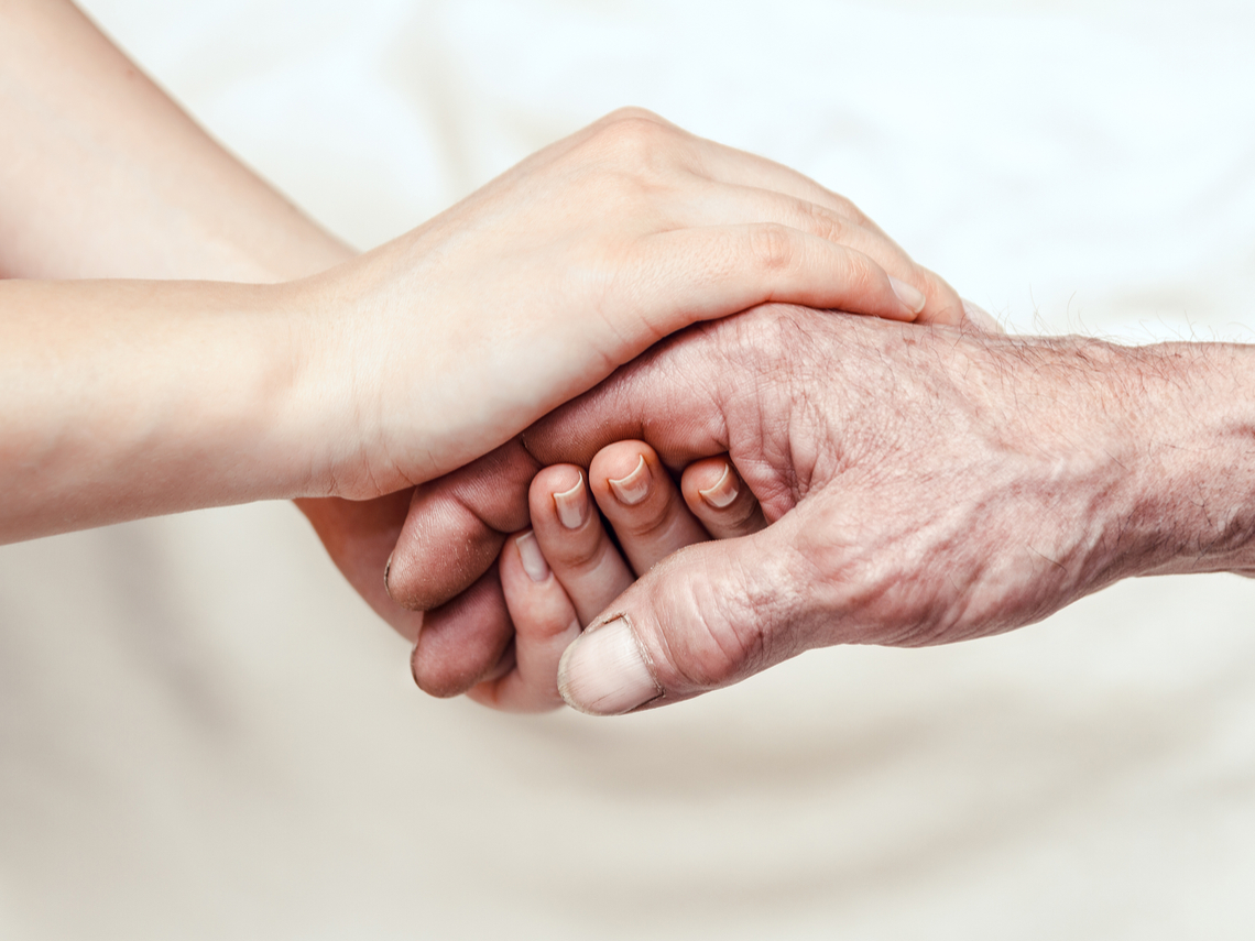 退休在家很憂鬱？心理師揭露長輩不說的真相