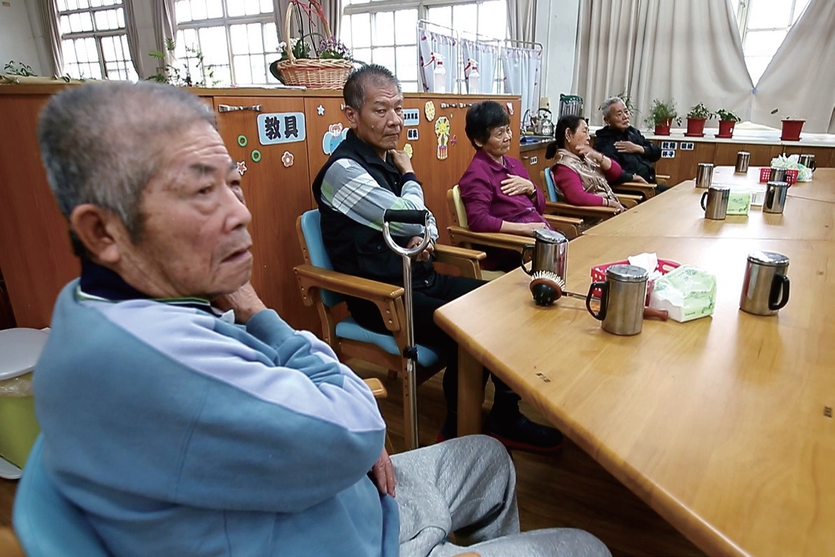 長者來到日間照顧中心，參與課程、活動，可以成為豐富老年生活的驛站。
