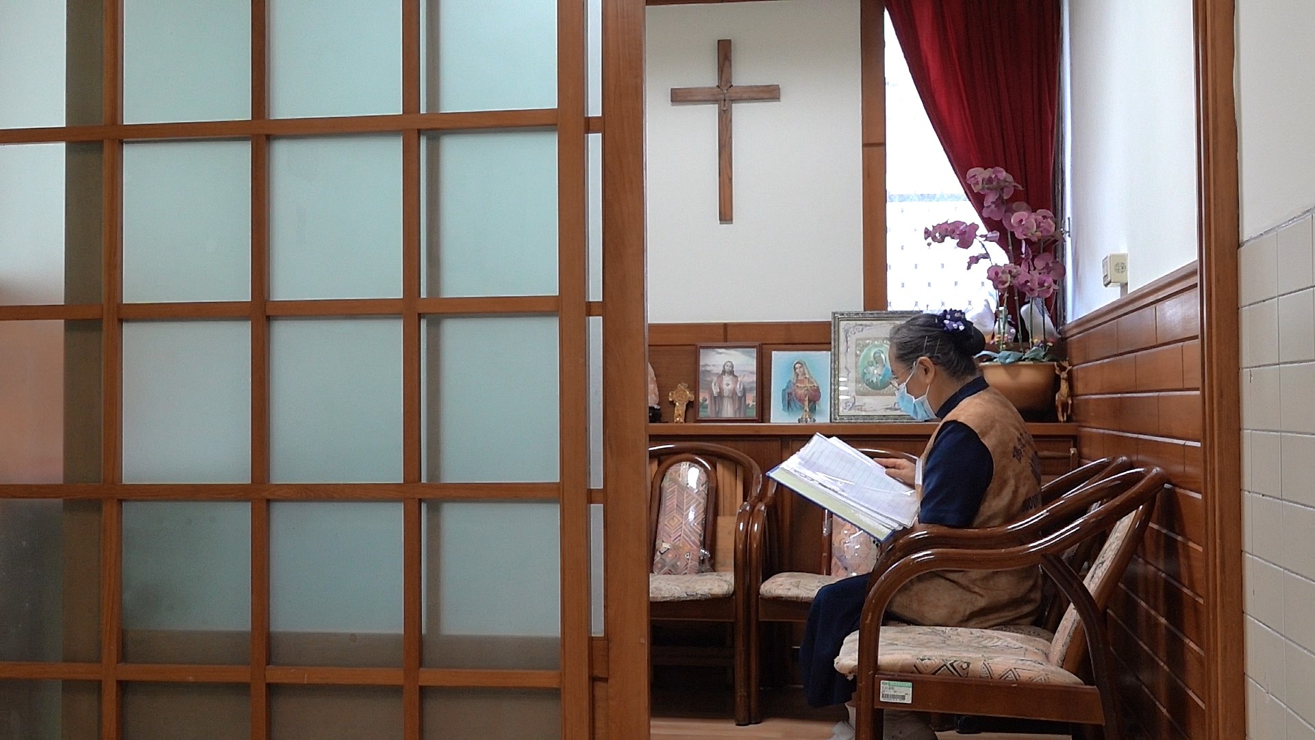 花蓮慈濟醫院心蓮（安寧）病房設有不同宗教祈禱室，可讓安寧病患尋求心靈慰藉。（黃子明攝）