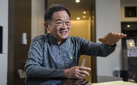 70萬粉絲頁消失 李錫錕傳欠小編60萬