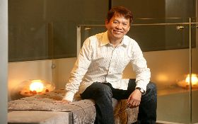 戴勝益再賣股提款8千萬 王品股票又添賣壓