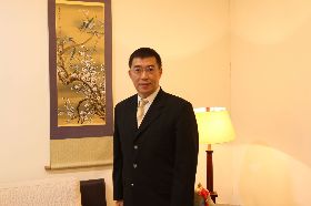 貿易戰中求台股投資獲利  專家13條件選12檔精兵