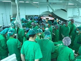 逾30名醫護擠手術室仍救不回新生兒 台大醫嘆：盡力了
