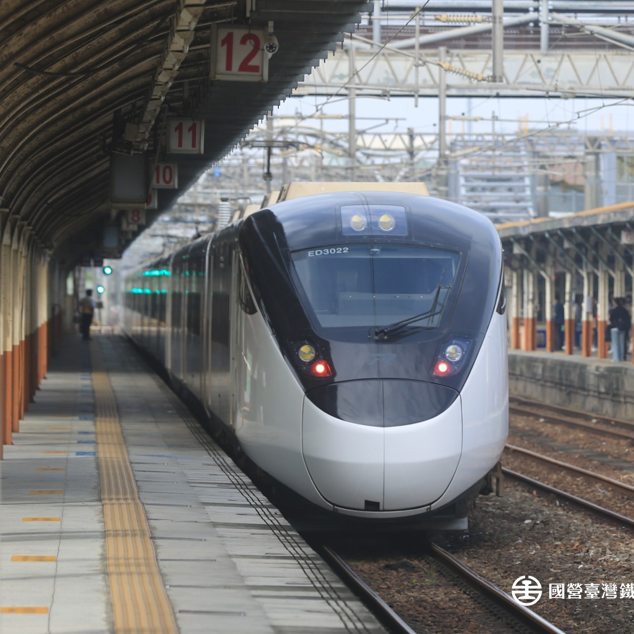 2026台鐵訂票新制！訂票張數上限放寬、線上換票開放、自由座免排隊買票、台鐵車票取票…重點一次看