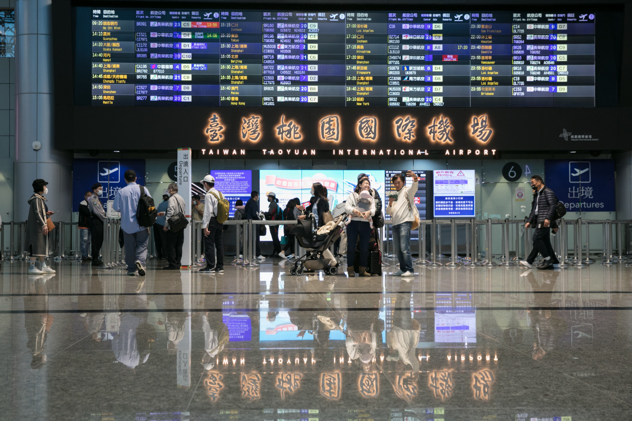 清明連假出國前必看！旅遊不便險新制4/1上路，定額給付每人限買2張、理賠額度上限曝光