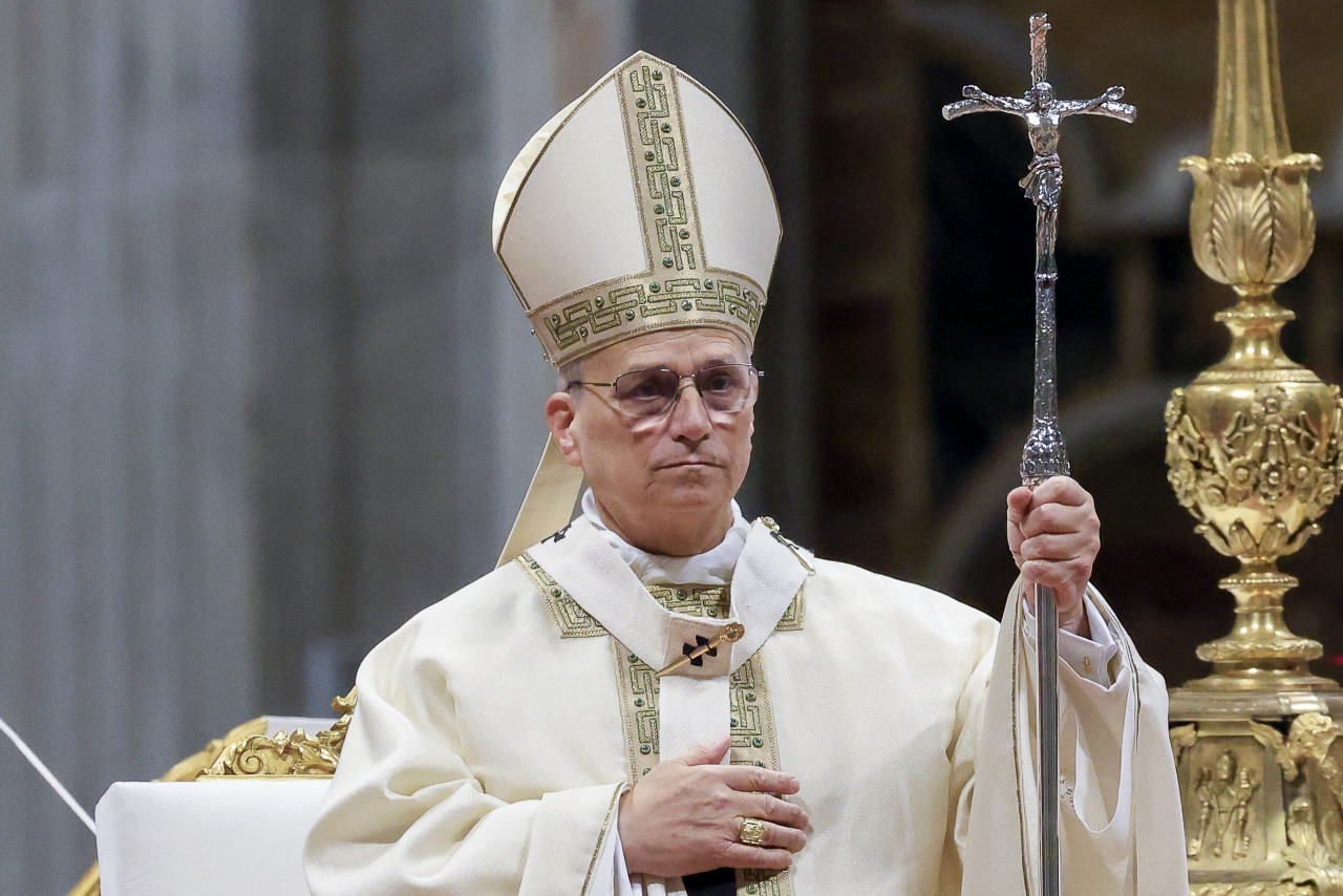 川普出兵伊朗遭教宗批評！PO迷因圖挑釁，嗆他「軟弱糟糕」：能當教宗都是因為我…良十四世這麼說