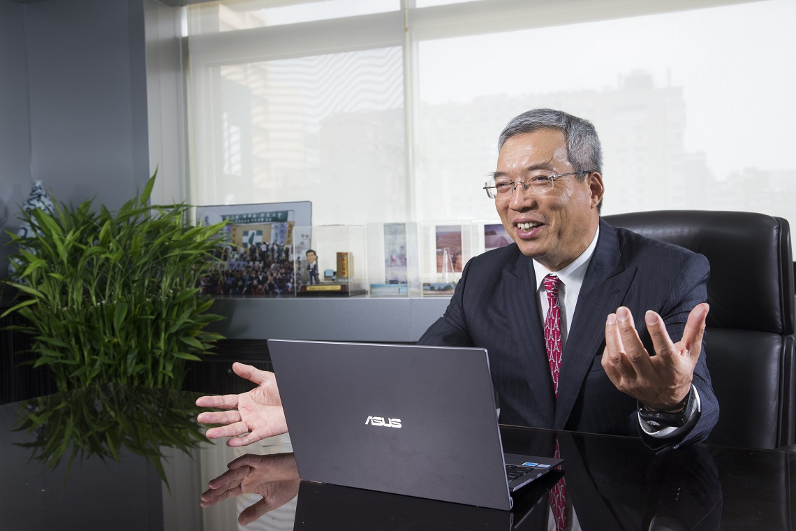 下波金融危機台灣是核心「3火藥桶連環爆」？台積電股票會變廢紙？謝金河：危機轉機一念之間