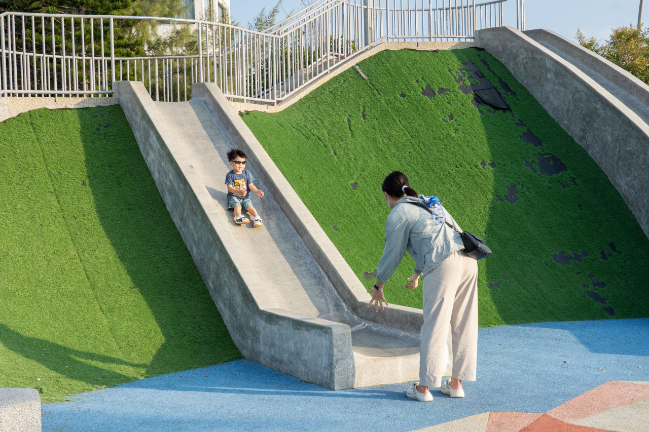 永續城市SDGs大調查/澎湖縣獲「最佳育兒友善城市獎」!建遊具、設公托、增補貼...用具體行動突破離島困境