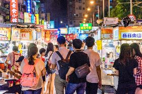 台灣夜市失去競爭力？ 陸生：除了小吃攤就是賣淘寶貨