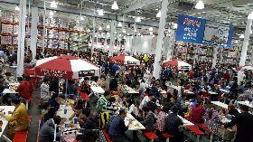 年節將至 全台好市多大爆滿