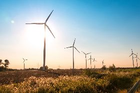 風力發電10年增加10倍，核電掰了！