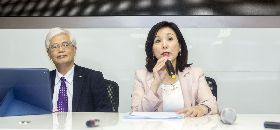 小股東質疑李紀珠薪酬過高 吳東進力讚「物超所值」