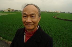 吳晟心疼吳音寧：看到女兒被霸凌 什麼話都不能說