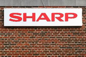 夏普撤回增資主因？日媒：股價跌勢超預期、鴻海震怒