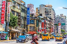 那裡狂跌六千萬這裡狂跌一千萬 何時才可以買房？