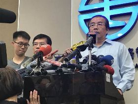 普悠瑪翻覆事件首位官員下台 台鐵局長鹿潔身請辭獲准
