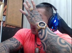 政府不簽ECFA害慘社頭襪業？館長落下男兒淚：「八成人沒飯吃」