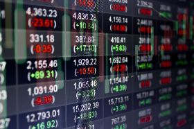 集團股價慘綠 為何大同獨翻紅？