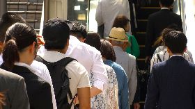 赴日旅遊注意！JR東日本宣布手扶梯「只能站不能走」