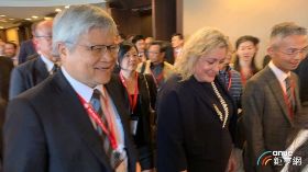 〈台積股利出爐〉今年每股擬配發10元現金股利 首度分季發放