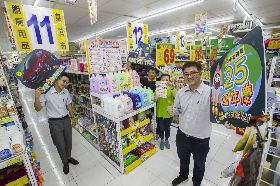 寶雅步步進逼　28歲小老闆如何領軍小北百貨抗敵