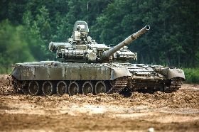 路透：美擬大規模對台軍售測試中國