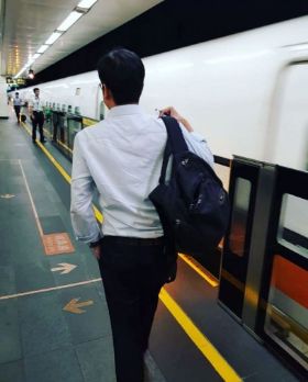 韓國瑜問「為什麼爆登革熱」　陳其邁點出關鍵  網友大讚「真‧ 高雄市長」