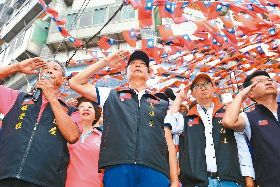 郭台銘：沒做錯什麼 民調怎突然落後