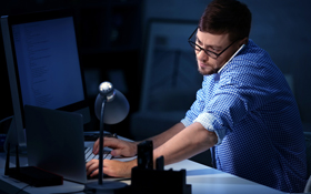 遠離不聰明且勤奮的人