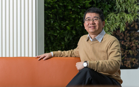 ​二十年資歷投資達人張真卿：年後反彈將至  留意塑化股、5G