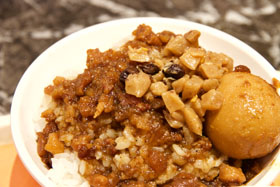 帶外國人吃魯肉飯？airbnb總監教你行銷台灣美食