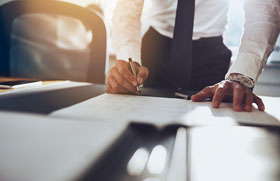 都民國幾年了，還不知道懷孕員工不得資遣嗎？公司稱「業務緊縮」，遭法官打臉