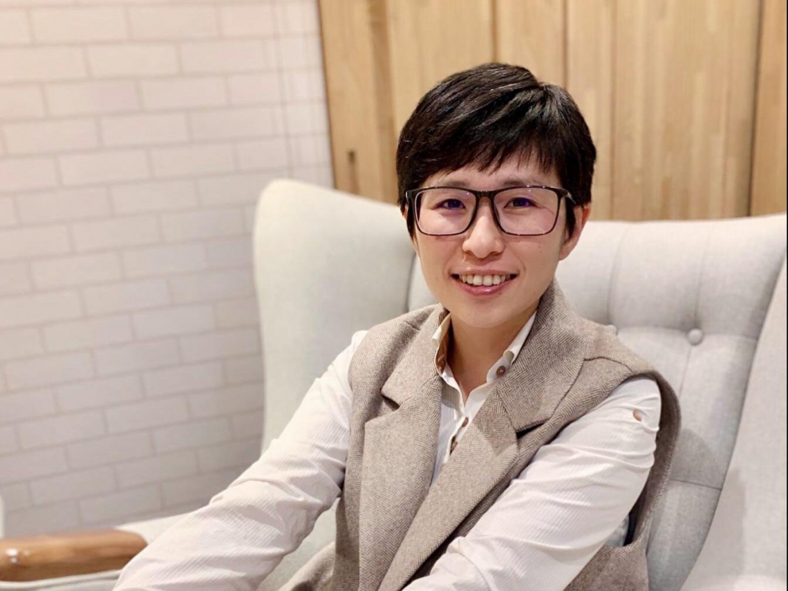 精選熱文》爸媽留5千萬債務、中年又喪夫…「天塌下還是要吃飯」二寶媽告別式隔天就上班：給孩子留愛不留債