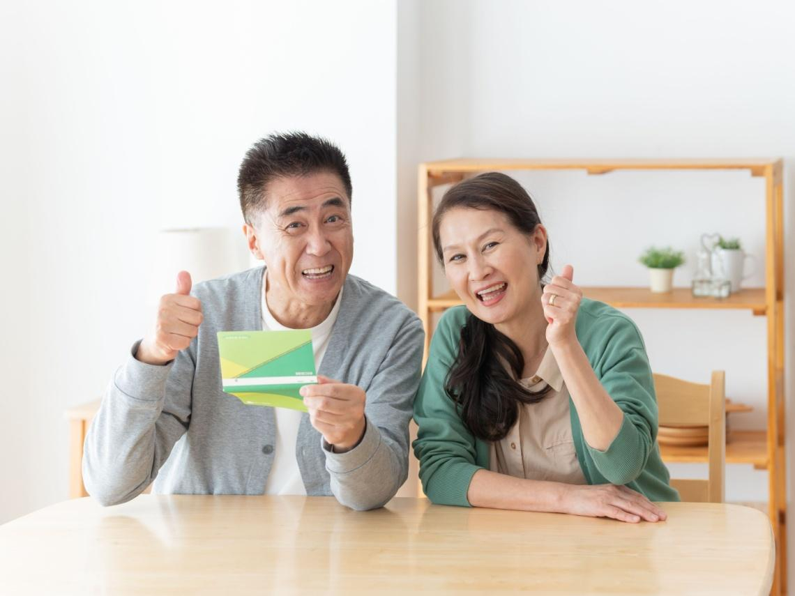 精選熱文》45歲零存款，也能存到1400萬退休金！她49歲「被退休」給理財晚鳥4建議：中年開始還來得及