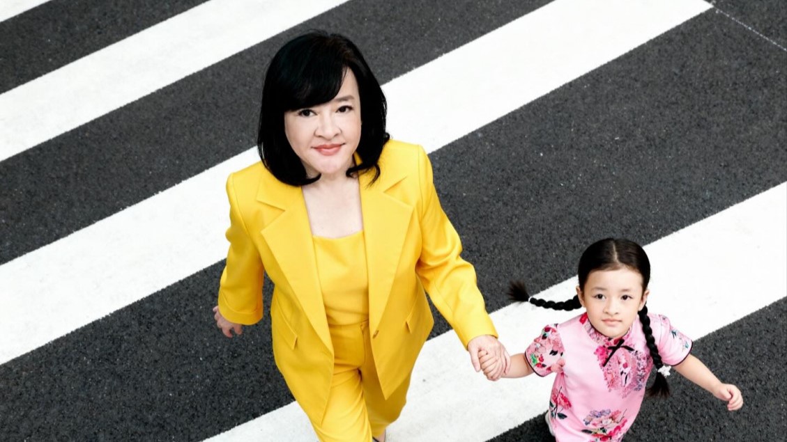 50歲後才懂的自由：現金流勝過總資產！趙婷的幸福哲學：不必證明什麼，過得剛剛好就是富足