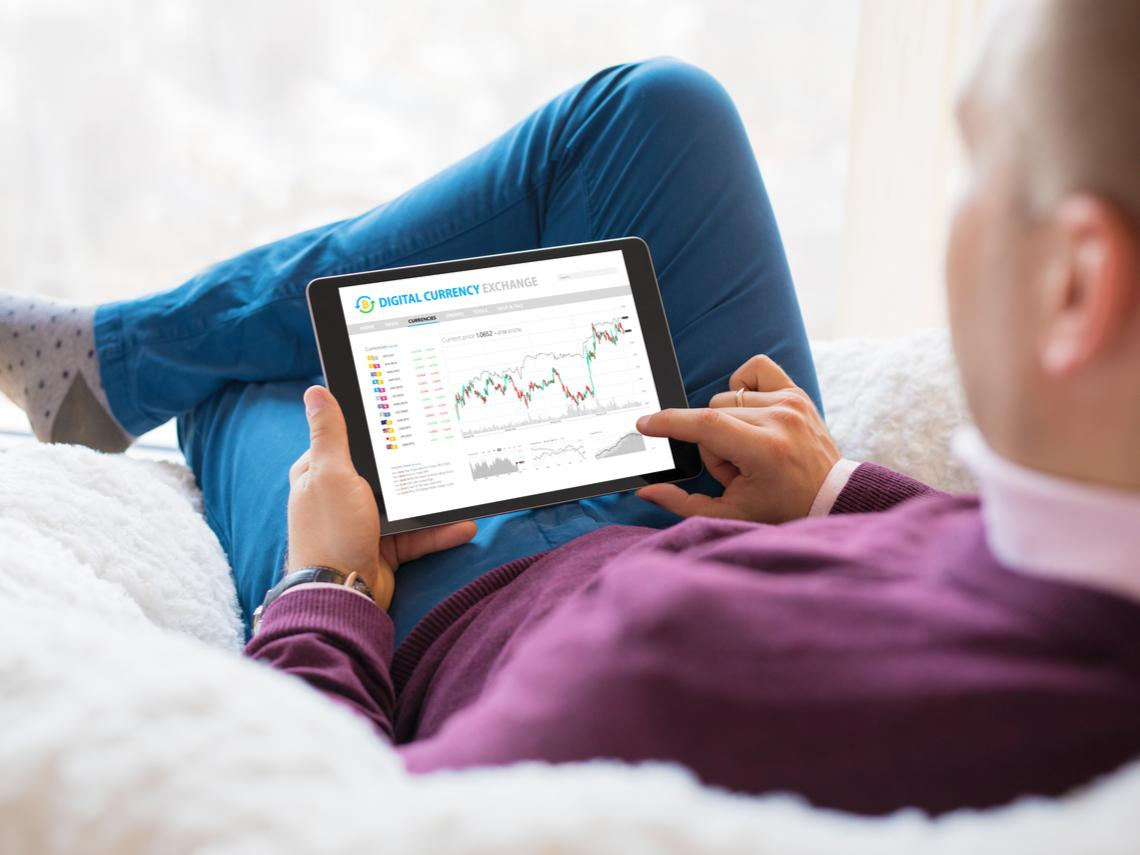 精選熱文》國中代課老師存股17年，51歲躺領250萬股息、身價膨脹6千萬：存股，我選這4種股票