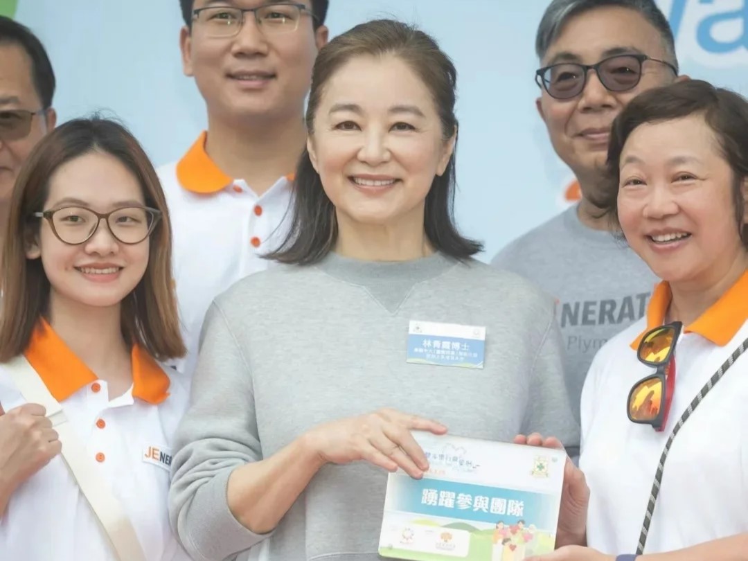 60後不靠美貌上熱搜！72歲林青霞優雅老去成典範：不醫美、不執著外表「老是自然定律」