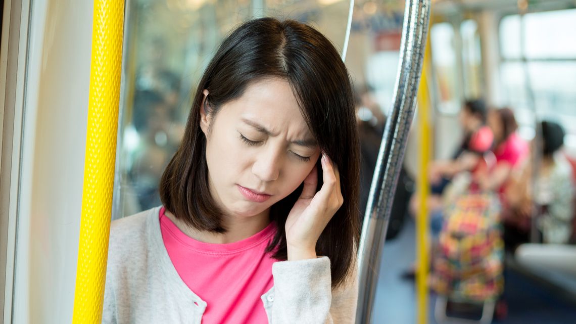女性易偏頭痛 腦門眼窩都抽痛 週吞止痛藥2天以上會更惡化 醫 3招降發作次數 幸福熟齡