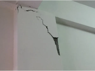 45度斜裂縫