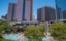 戀愛自由　但你絕對不能和房子談戀愛